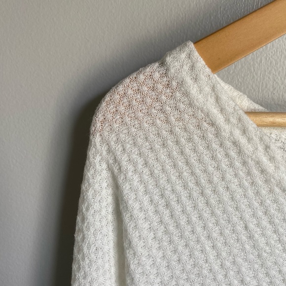 Button Front Top - Picture 7 of 7